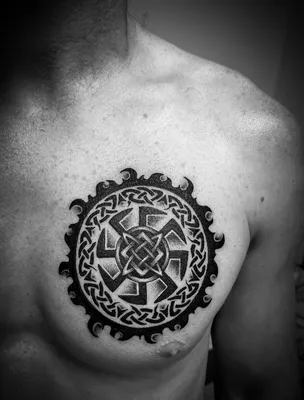 Тату Сварог - эскизы, значение татуировки квадрат, звезда, крест, молот  Сварога