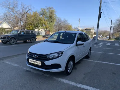 Lada Гранта лифтбек 1.6 бензиновый 2016 | Стандарт на DRIVE2