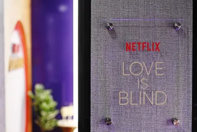Do Love is Blind contestants get paid? - Dexerto