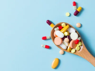 Лекарства в аптеках и онлайн: как распознать подделку — Секрет фирмы