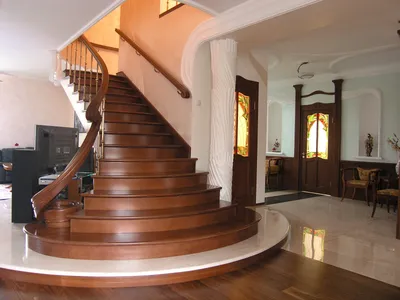 Какую лестницу лучше сделать в дом ? | FogWood