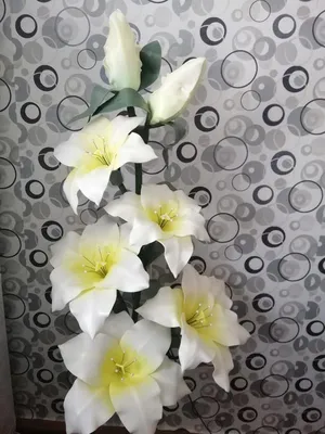 Двухсторонний светильник /светодиодное кольцо /лилии из изолона - YouTube |  Лилии, Гигантские бумажные цветы, Пособия по цветам