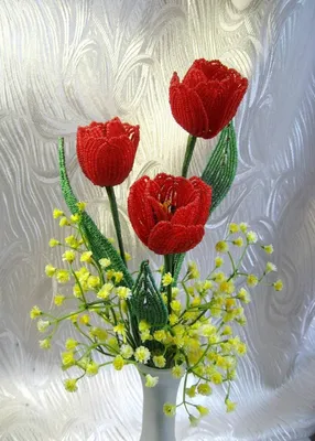 Цветы из бисера (106 фото): пошаговые мастер-классы для начинающих и  описание плетения красивых цветов из бисера