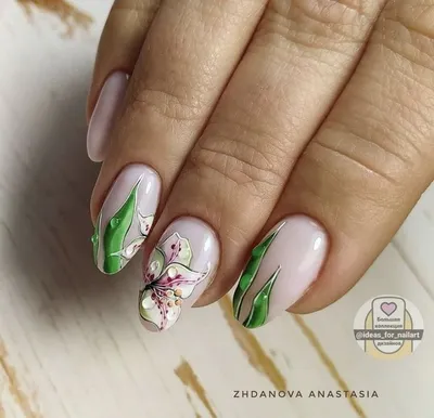 Pin by Яковлева Лилия on Дизайн ногтей | Flower nails, Flower nail art,  Nail art