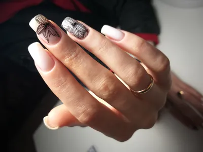 Принтеры для ногтей O2Nails - ⚡️Печать принтов на ногтях ⠀ ⠀ ▫️ Дизайн  выполнен на принтере #O2Nails модель H1 ⠀ ▫️Розовая Лилия на белом  принт-геле PG4⠀ ▫️+ золотистые бульонки в топе ⠀