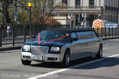 Chrysler 300c Stock Photo - Download Image Now - Chrysler, Stretching,  Limousine - iStock