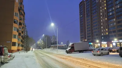 В сквере на улице Приречной в Барнауле появилось освещение БАРНАУЛ ::  Официальный сайт города