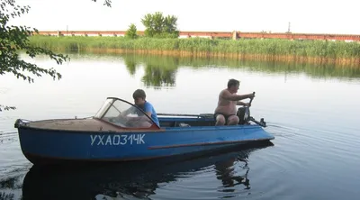 Покрасили лодку южанка 2 в комуфляж раптор — Сообщество «DRIVE2  Водно-Моторный Клуб» на DRIVE2