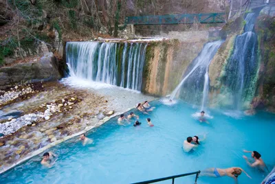 Лутраки - водолечебный курорт в Греции