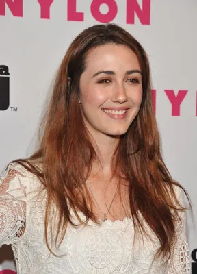 Johnie looks like Madeline Zima : r/LoveIsBlindOnNetflix