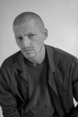 Лицо Максима Белбородова: загадочность и привлекательность на фото