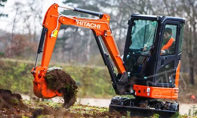 Мини-экскаватор Hitachi ZX26U-5A в аренду в Москве и области, цена за смену  от 12 000 руб