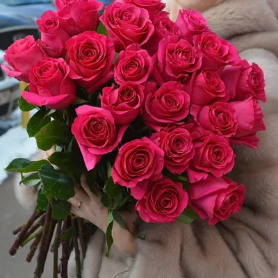 Букет \"Малиновые розы\" - купить с доставкой недорого по Хабаровску и  Хабаровскому краю