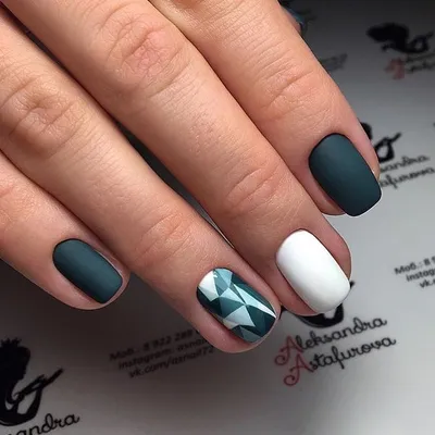 Whats Up Nails - Mosaic Stencils