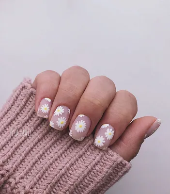 маникюр | manicure | ромашки | chamomile | Nail art, Nail designs, Flower  nails