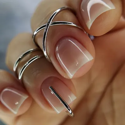 Маникюр в салоне красоты NailsProfi в Москве - Цены на услуги