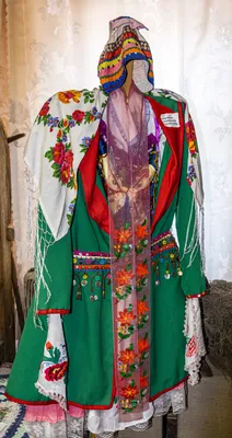 File:Марийский национальный костюм невесты.jpg - Wikimedia Commons