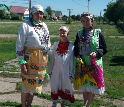 Национальный костюм горных марийцев: Подборка фотографий красоты и традиций  - Женский клуб: Костюмы (разные) на welcomevolunteer.ru