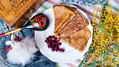 Управа района Марфино СВАО - 🥞МАСЛЕНИЦА🥞 ⠀ Масленица – древний славянский  праздник, который длится целую неделю. За это время наши предки прощались с  зимой и «будили» землю, готовя её к встрече с