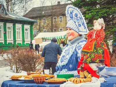 Масленица - красочный русский... - Школа 166 города Ташкента | Facebook