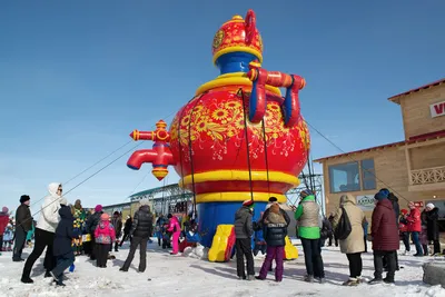 Русский: Масленица English: Shrovetide . 1920 351 Kustodiev Shrovetide 1920  Stock Photo - Alamy