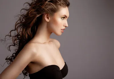 Кому подойдет подтяжка груди без имплантов: экспертное мнение - Красота -  WomanHit.ru