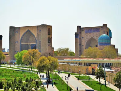 Узбекистан: Уникальная архитектура мечети Биби-Ханым на фото