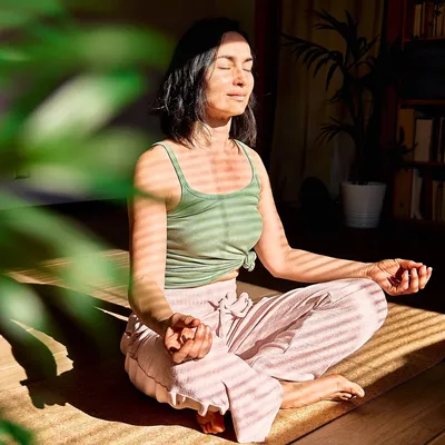 Почему йога и медитация не помогают убежать от проблем