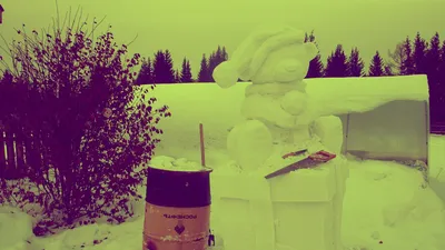 Впечатляющее изображение медведя из снега для скачивания