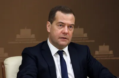 Фото Медведева Д.А. в формате png для прозрачного фона