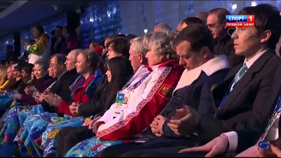 Великолепные фото Медведева, спящего на олимпиаде