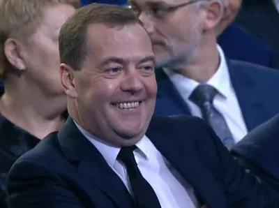 Бесплатно скачайте фото Медведева в хорошем качестве