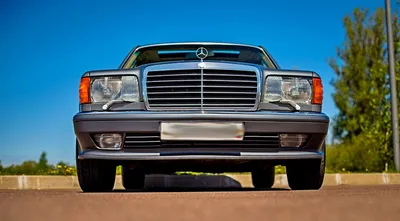 Pin auf Mercedes-Benz