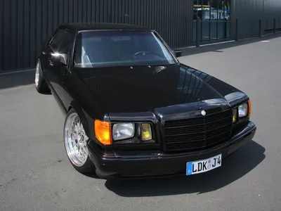 Mercedes спойлер, бампера, накладки на пороги, фары, AMG тюнинг мерседес  оптика обвес фары стопы LED