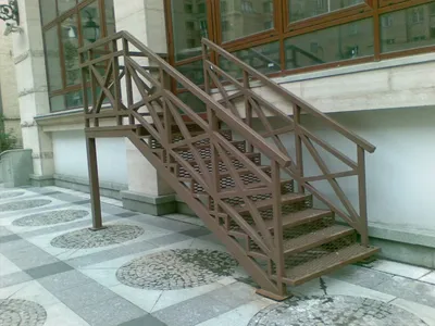Металлические конструкции, лестницы из металла