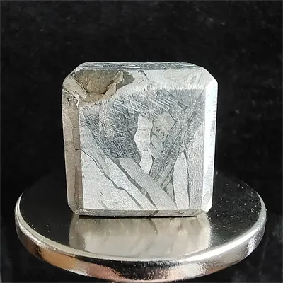 Купить Образец метеорит Кения (0,5-1 см) Доставка по всему миру! Заходи и  покупай сейчас! | Интернет-магазин Минерал Маркет - 495218