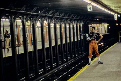 Крысы в Нью-Йоркском метро, зачем США инвестируют в войну и американский  долговой пузырь