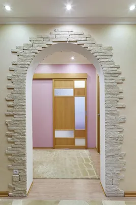 Оформление входной двери внутри квартиры (ФОТО) | Стены сделанные под  кирпич, Интерьер, Дизайн из камня