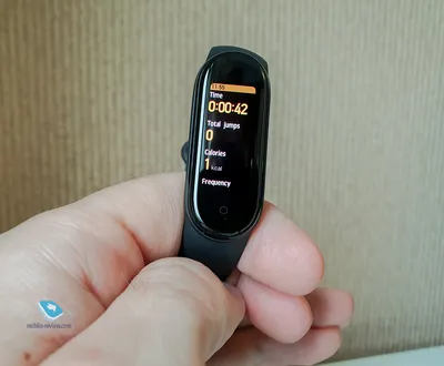 Новые Mi Band 8: чем отличаются от предыдущего поколения и сколько будут  стоить / Оффтопик / iXBT Live