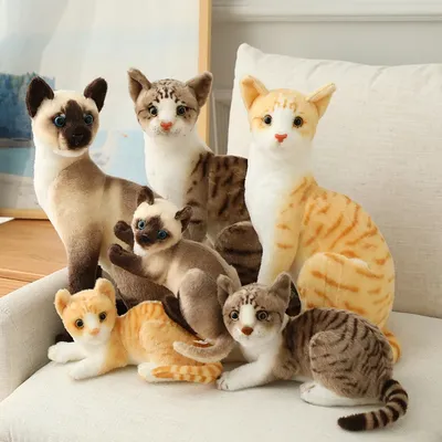 Мягкие игрушки кошки в разных размерах 