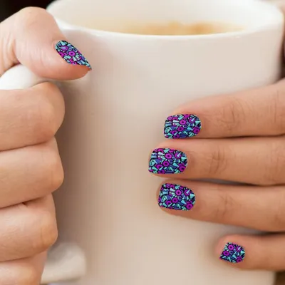 HOT* FREE Minx Nails Wraps Sample | Hip2Save