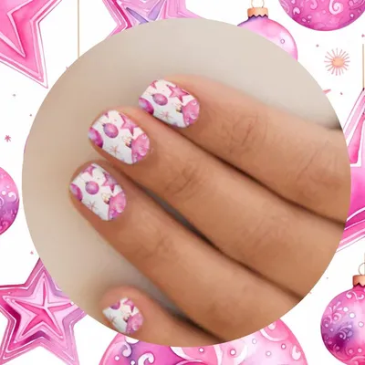 Close-up Photo of Metallic Lips and Minx Nails Stock Photo - Image of  lovely, charms: 31238074