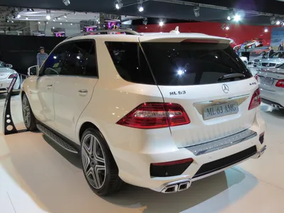 File:2012 Mercedes-Benz ML 63 AMG (W 166) wagon (2012-10-26) 04.jpg -  Wikimedia Commons