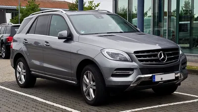 File:Mercedes-Benz ML 350 BlueTEC 4MATIC (W 166) – Frontansicht, 8.  September 2013, Bösensell.jpg - Wikipedia