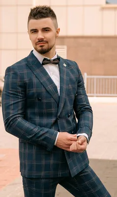 prive_men_moda - Модные мужские костюмы 2020 удивляют разнообразием. В  данном сезоне актуальны мужские костюмы не только строго кроя, которые  выбирают деловые мужчины, но и незаурядные костюмы для мужчин в более  неформальном содержании!🌟