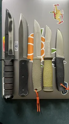 Morakniv Mora of Sweden Outdoor 2000 Utility Knife 4.3\" Stainless Steel  Blade, Olive Green Rubber Handle - KnifeCenter - M-10629