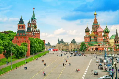 В Москве закрывают Красную площадь для посетителей. Читайте на UKR.NET