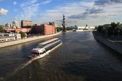 Москва-река 💥: где находится, исток, глубина, достопримечательности вдоль  берега — Tripster.ru