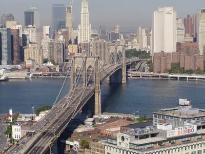 Бруклинский мост - самый известный мост Нью-Йорка Стоковое Фото -  изображение насчитывающей брудера, одно: 114208896