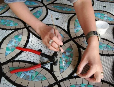 Мозаика из битой плитки своими руками: фото орнаментов для примера